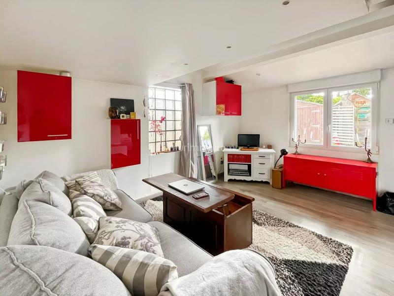 Maison - 90 m² - 4 pièces