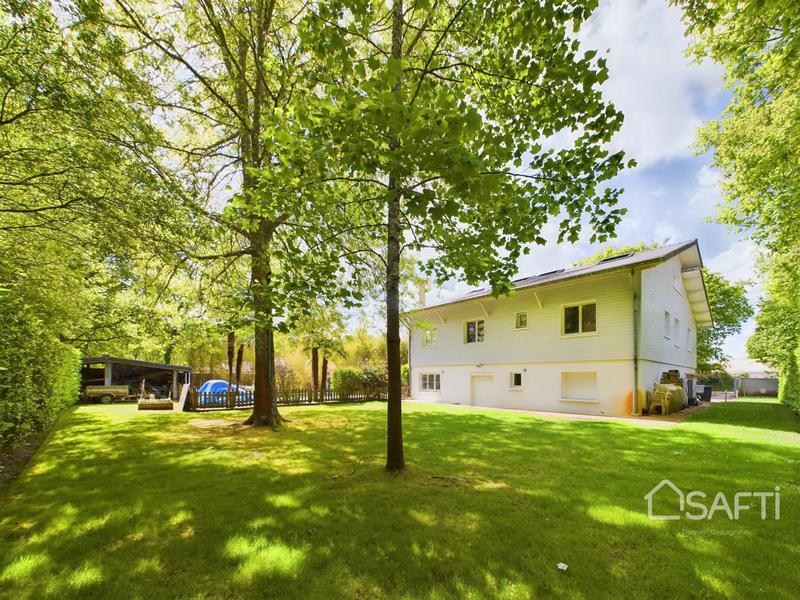 Villa - 290 m² - 7 pièces