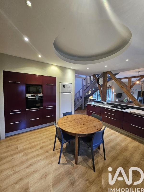 Maison de campagne - 251 m² - 7 pièces