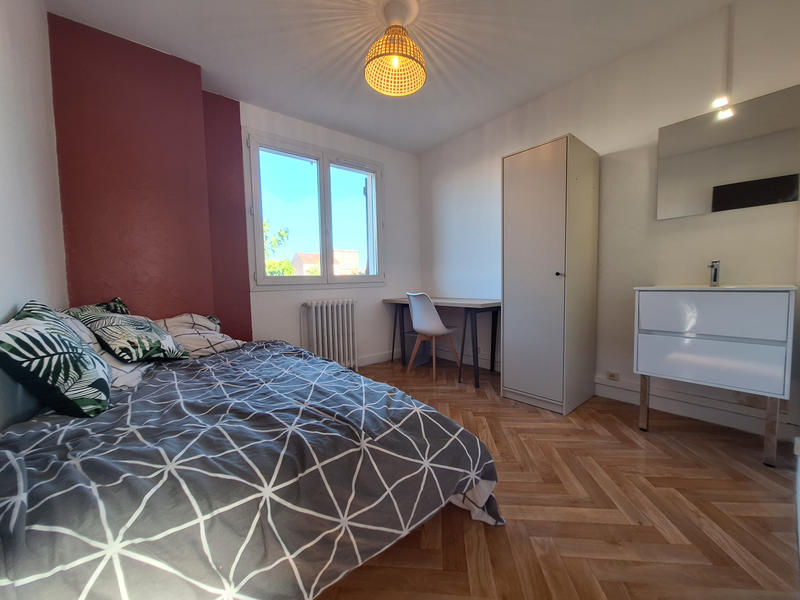 Appartement - 100 m² - 2 pièces