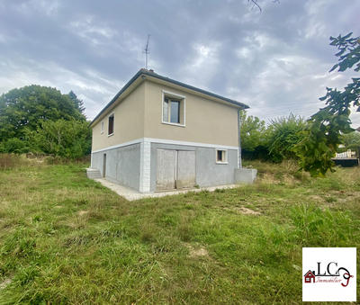 Maison - 80 m² - 4 pièces