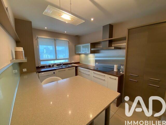 Maison de ville - 215 m² - 8 pièces