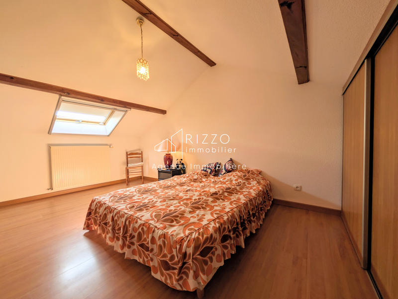 Maison - 165 m² - 6 pièces