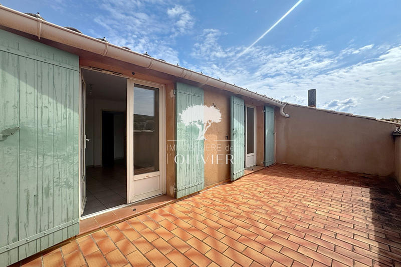 Maison de ville - 642 m² - 10 pièces