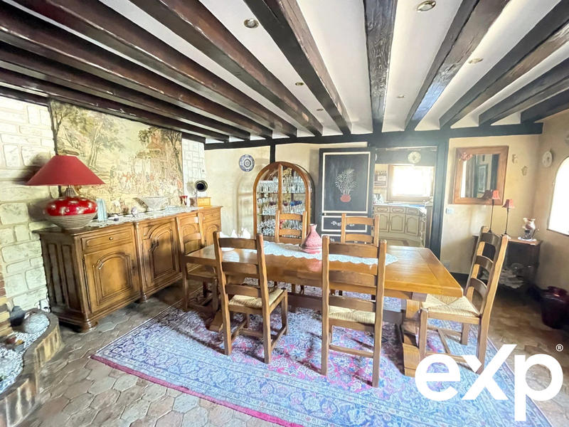 Maison ancienne - 167 m² - 8 pièces