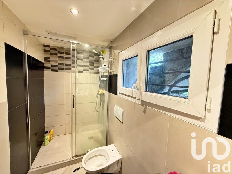 Maison - 112 m² - 8 pièces