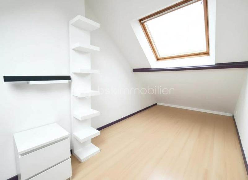 Maison - 101 m² - 5 pièces