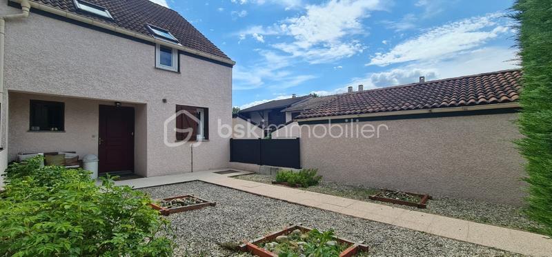 Duplex - 92 m² - 5 pièces