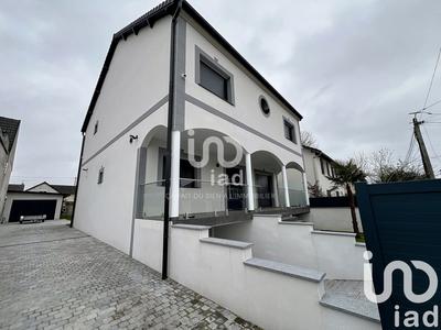 Maison de maîtres - 170 m² - 6 pièces