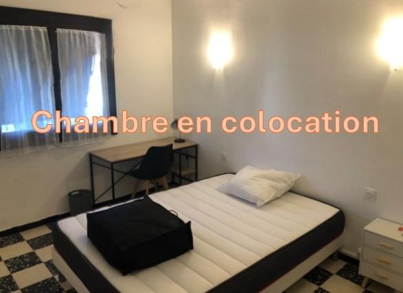 Chambre - 80 m² - 1 pièce