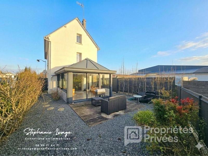 Maison - 99 m² - 4 pièces