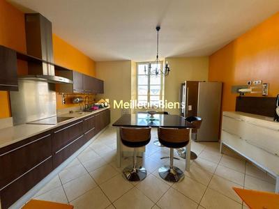 Appartement - 133 m² - 5 pièces