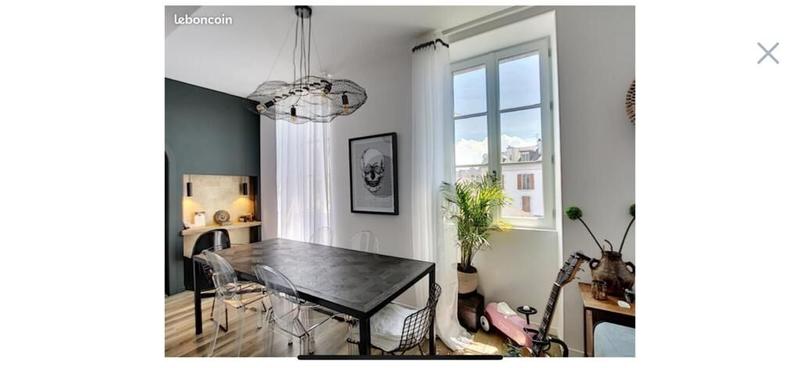 Appartement - 85 m² - 4 pièces