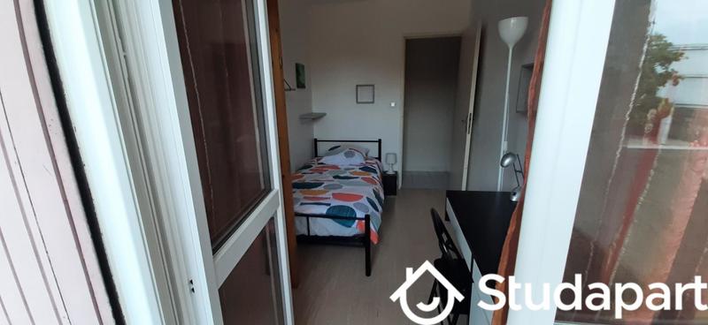 Chambre - 8 m² - 1 pièce