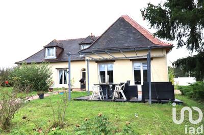 Maison - 276 m² - 8 pièces