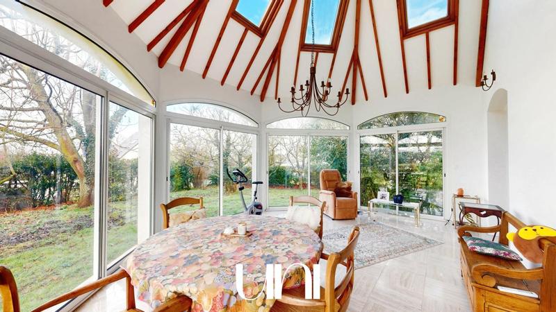 Maison - 190 m² - 7 pièces