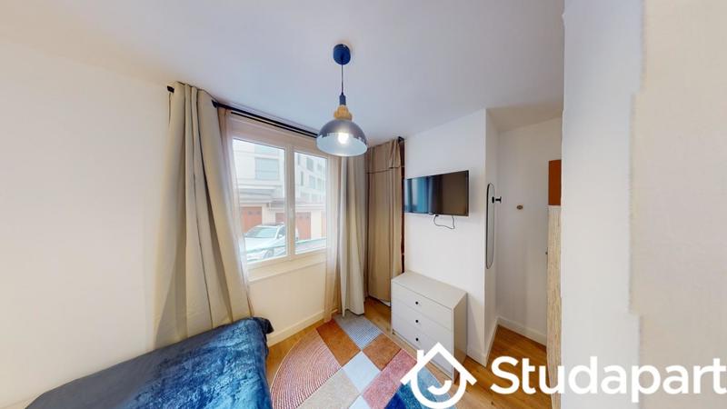 Chambre - 14 m² - 1 pièce