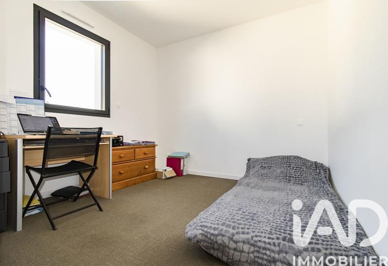 Maison - 99 m² - 5 pièces