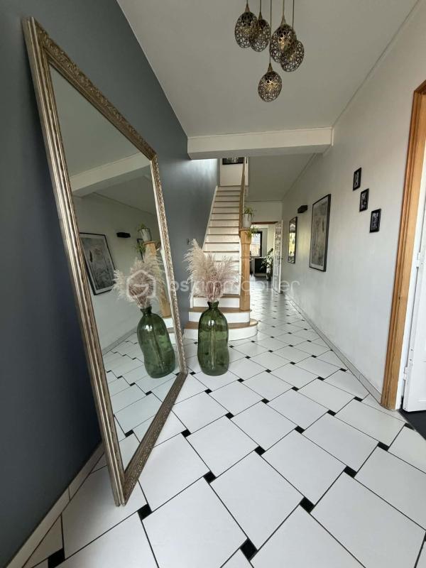 Maison de ville - 130 m² - 6 pièces