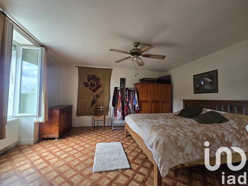 Maison - 330 m² - 9 pièces