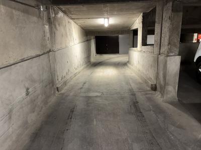 Parking / Garage - 12 m²