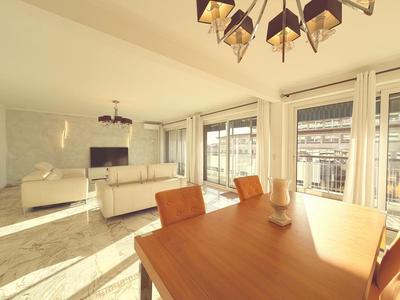 Appartement - 149 m² - 4 pièces