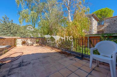 Mas - 225 m² - 9 pièces