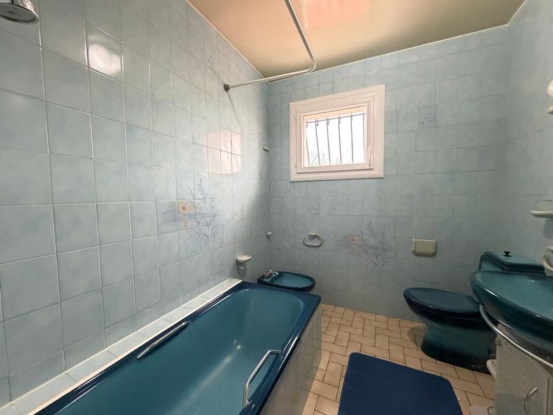 Maison traditionnelle - 93 m² - 7 pièces