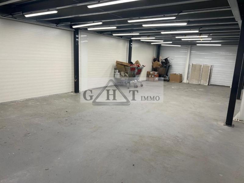 Entrepôt - 550 m²