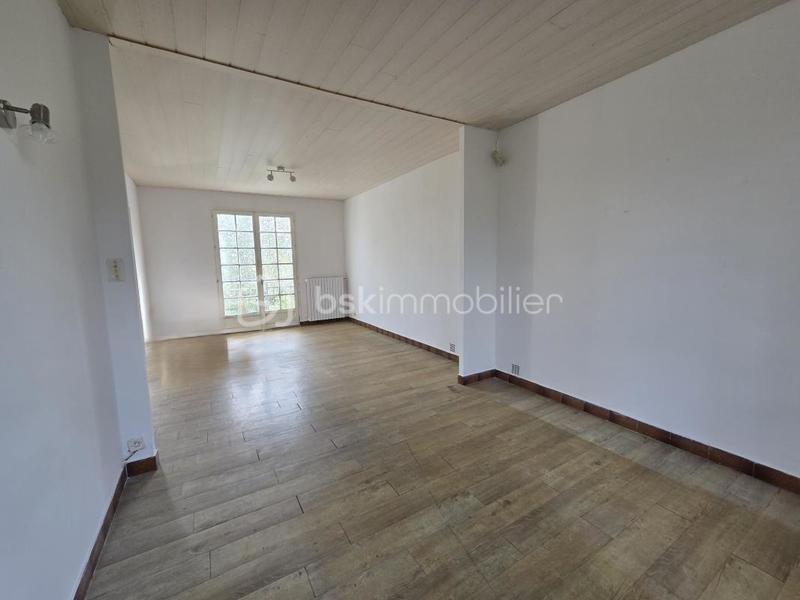 Maison - 77 m² - 5 pièces