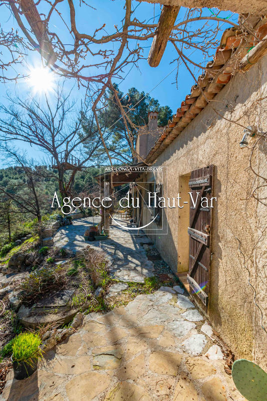 Villa - 175 m² - 6 pièces
