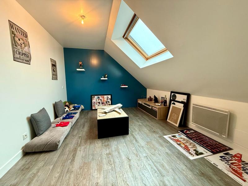 Maison - 91 m² - 5 pièces