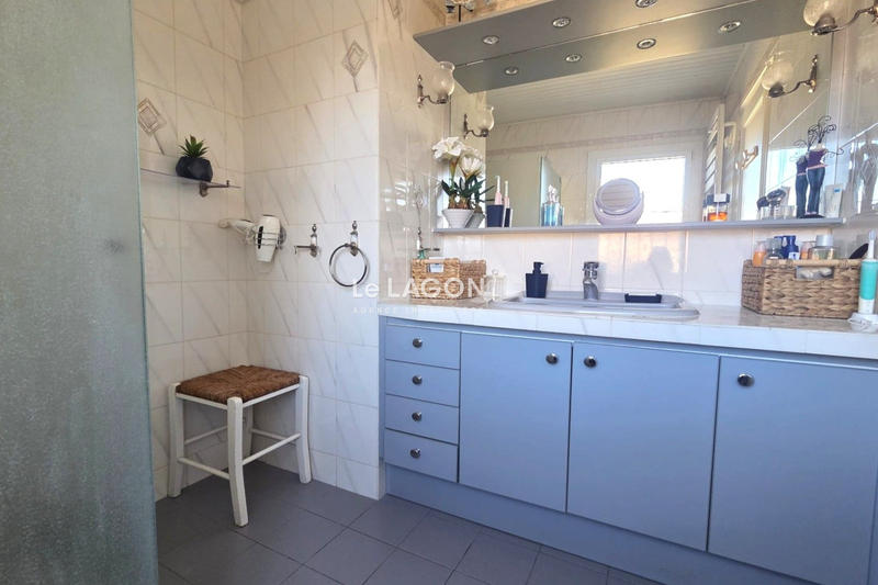 Maison - 170 m² - 6 pièces