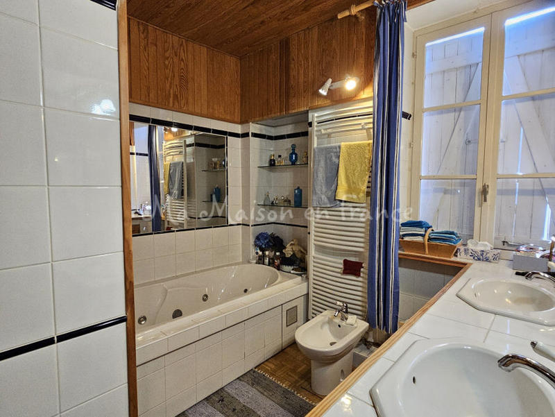 Maison - 155 m² - 6 pièces