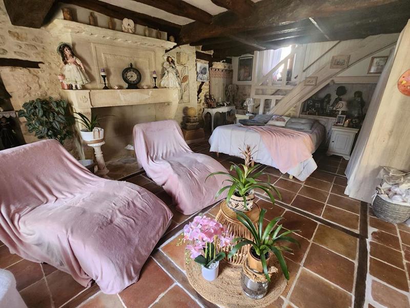 Maison en pierre - 196 m² - 5 pièces