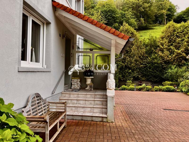 Maison - 190 m² - 7 pièces