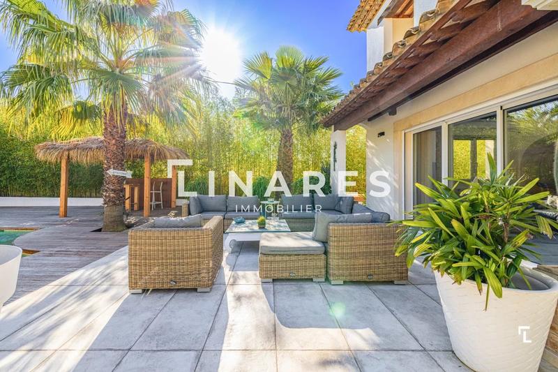 Villa - 176 m² - 5 pièces