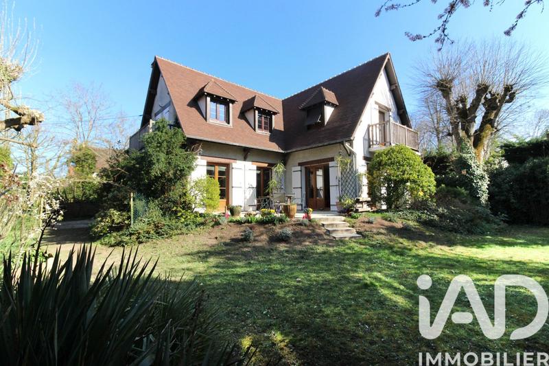 Maison - 189 m² - 8 pièces