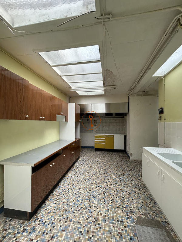 Maison ancienne - 174 m² - 6 pièces