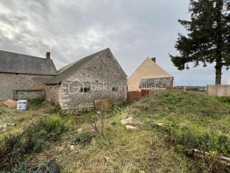 Maison - 220 m² - 2 pièces