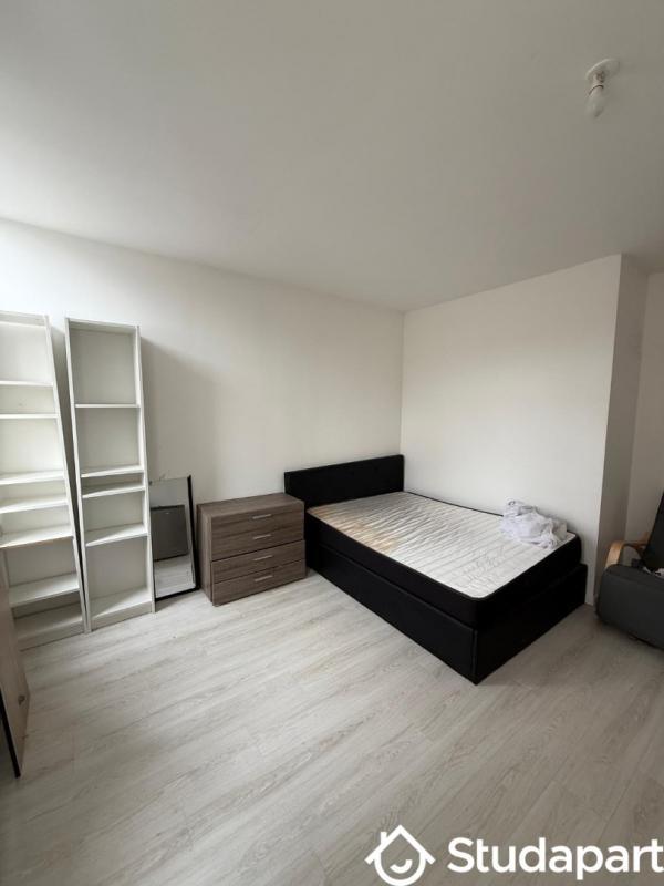 Chambre - 20 m² - 1 pièce
