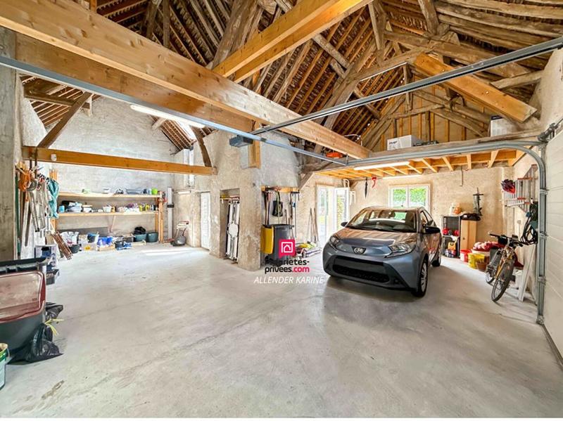 Maison - 258 m² - 6 pièces