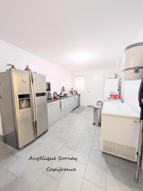 Maison - 160 m² - 7 pièces