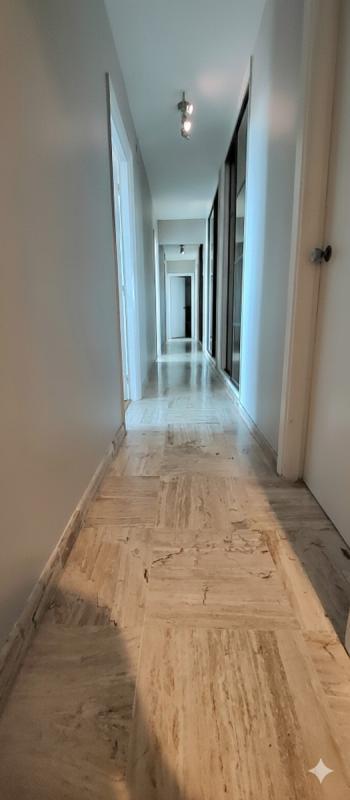 Appartement - 105 m² - 5 pièces