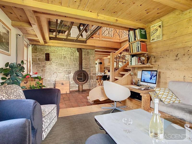 Châlet - 252 m² - 7 pièces