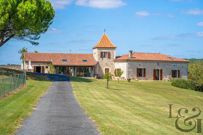 Maison - 190 m² - 7 pièces