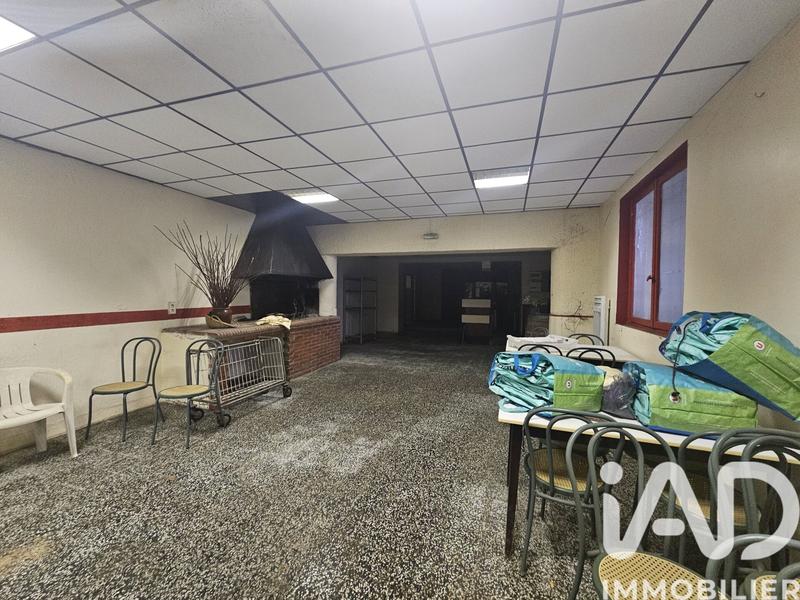 Maison - 300 m² - 7 pièces