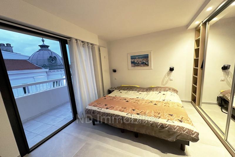 Appartement - 77 m² - 3 pièces