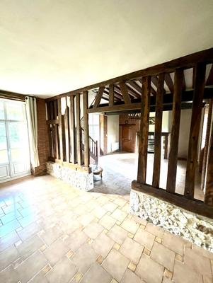 Maison - 143 m² - 6 pièces