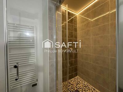 Appartement - 95 m² - 3 pièces